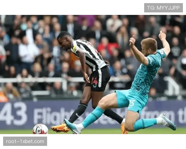 伯恩利进攻组织数据全面落后 前场创造力严重不足 伯恩利进攻组织数据全面落后 前场创造力严重不足